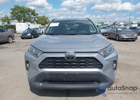 2019 Toyota Rav4 Xle из США, поврежденный, VIN JTMP1RFV1KD005111